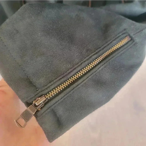 Banana Republic suede moto jacket - Picture 3 of 8